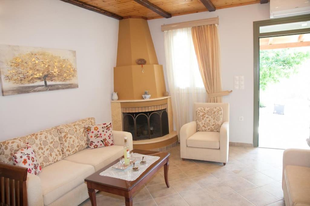 Irini's Traditional Kefalonian House *