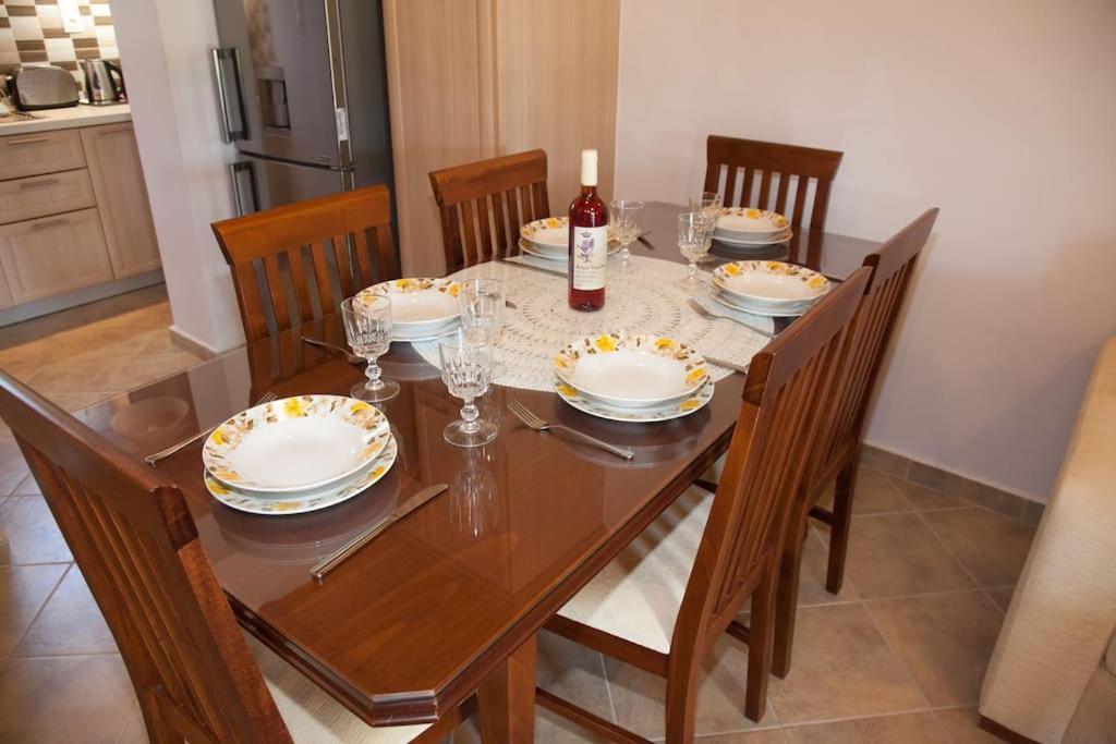 Irini's Traditional Kefalonian House * Lixouri